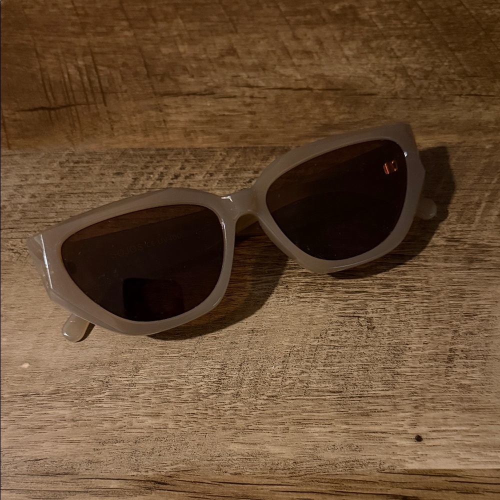 Stylish Sojos Sunglasses